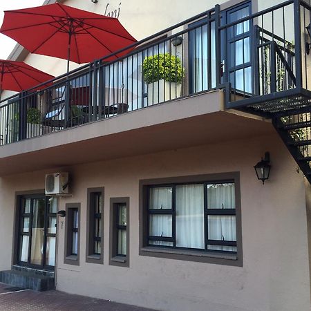 Pumleni Guesthouse Hartbeespoort Eksteriør bilde