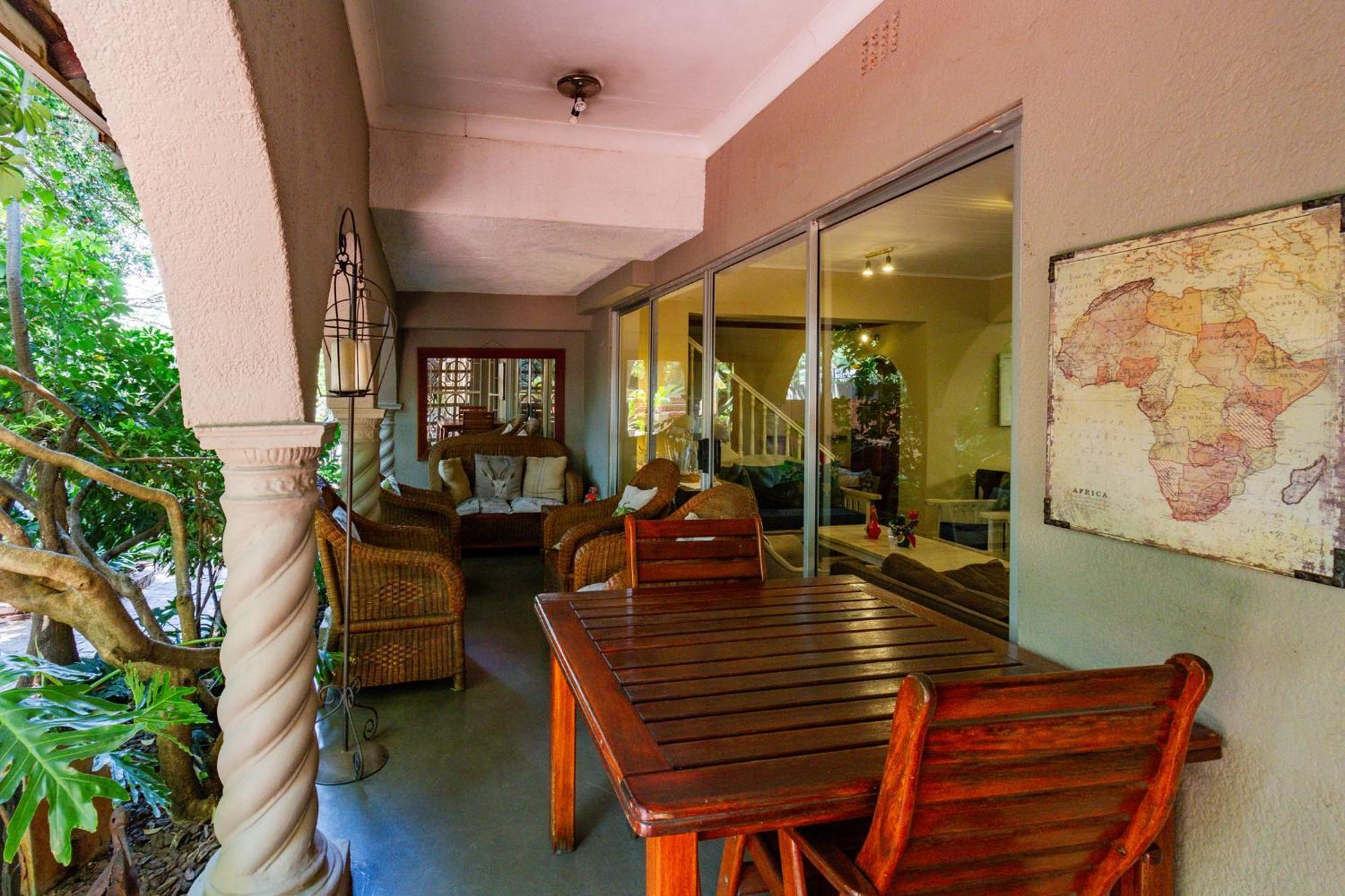 Pumleni Guesthouse Hartbeespoort Eksteriør bilde