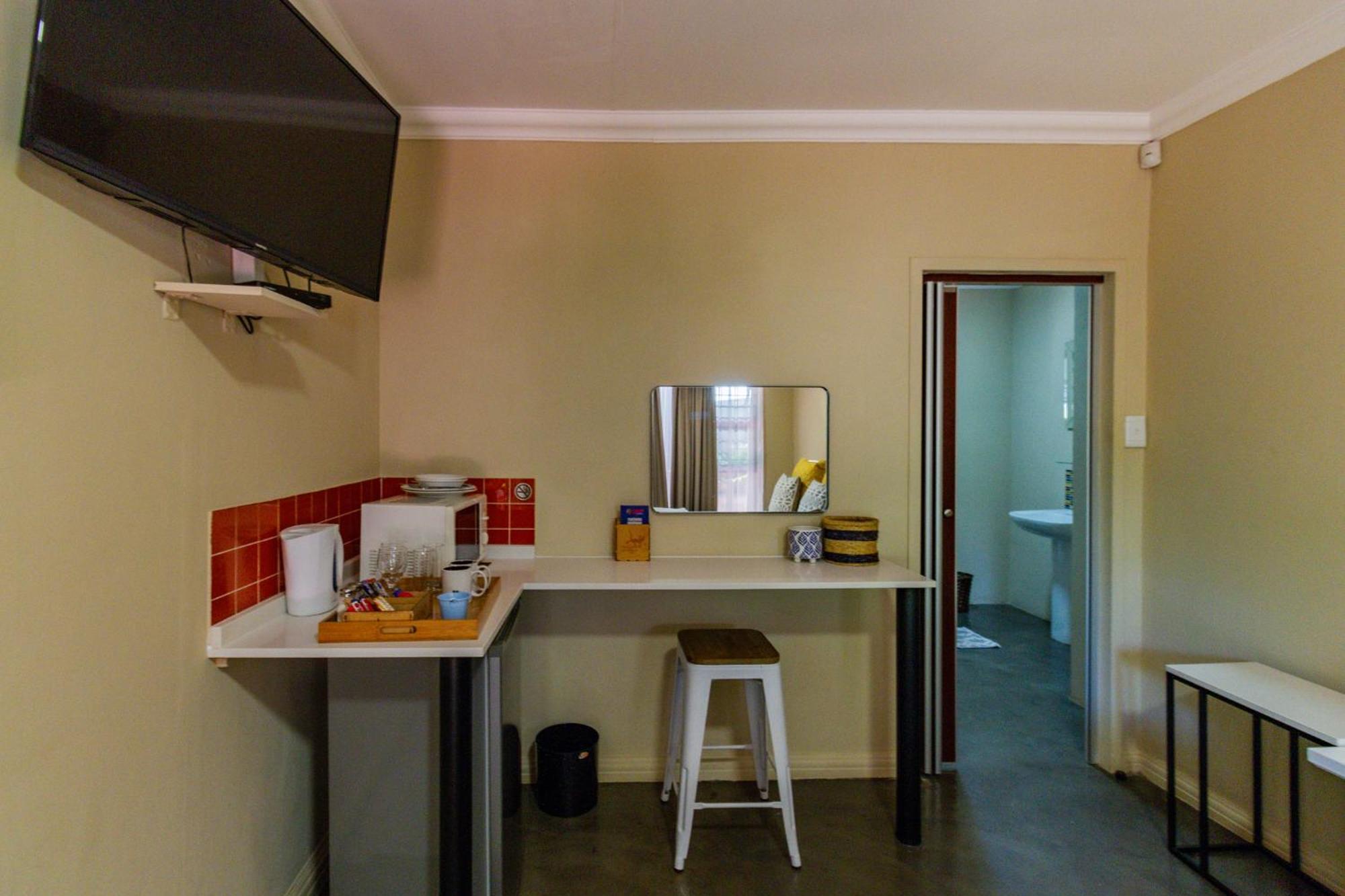 Pumleni Guesthouse Hartbeespoort Eksteriør bilde