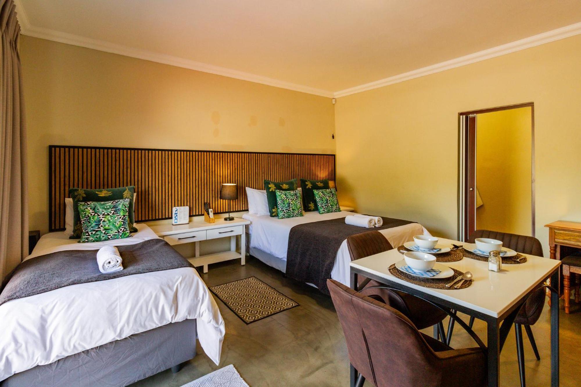 Pumleni Guesthouse Hartbeespoort Eksteriør bilde