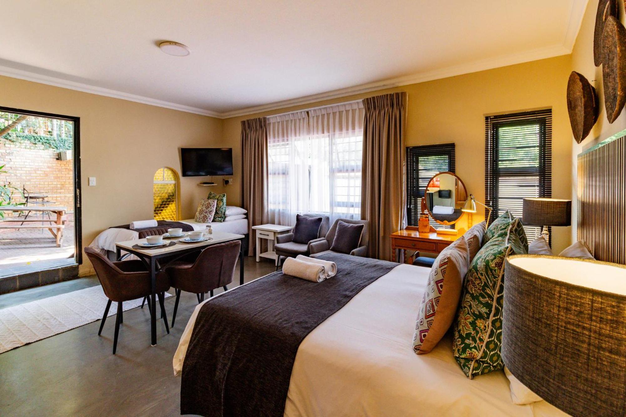 Pumleni Guesthouse Hartbeespoort Eksteriør bilde