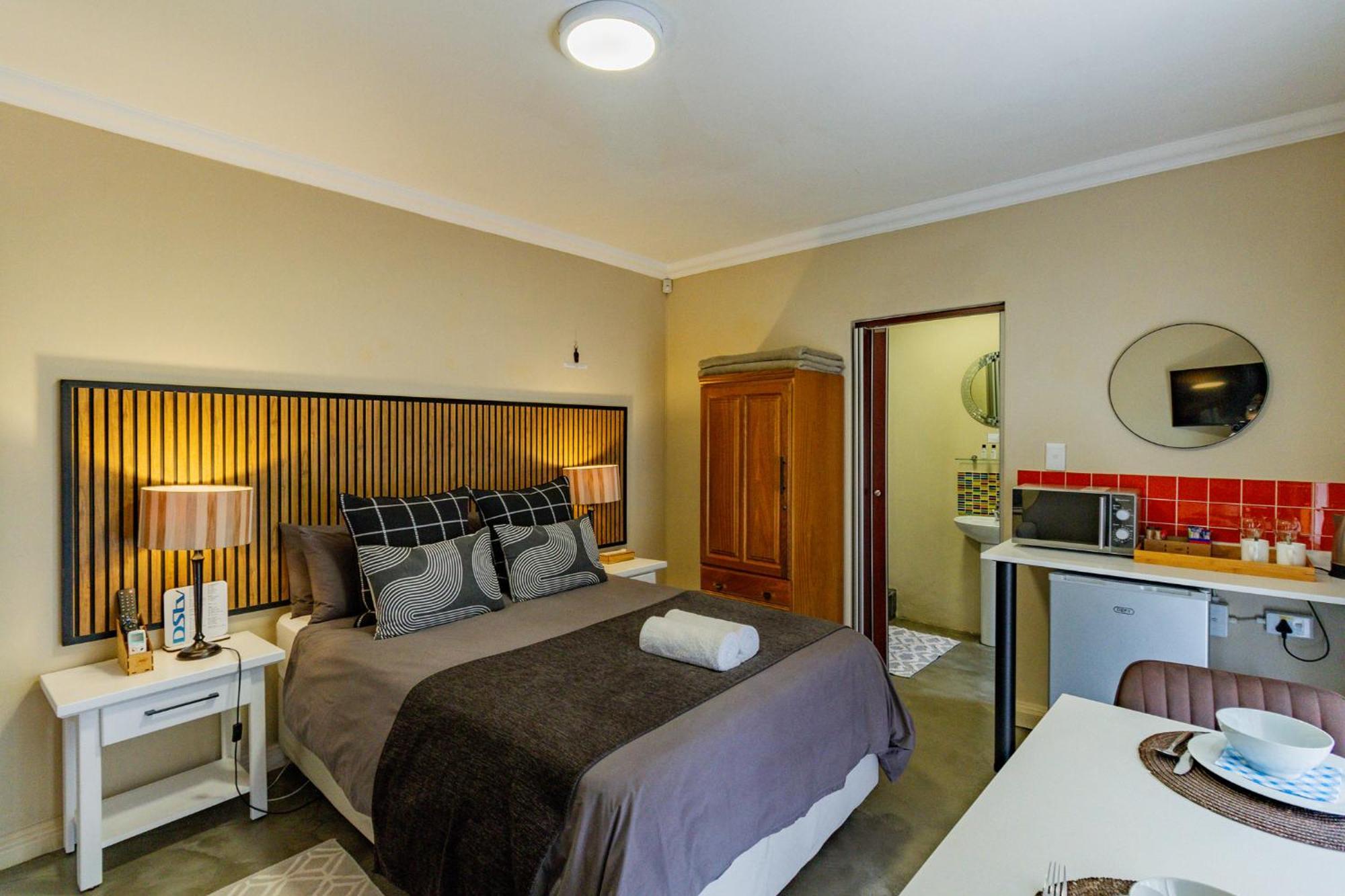 Pumleni Guesthouse Hartbeespoort Eksteriør bilde